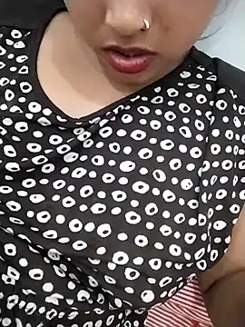 Sexy_Divya__ webcam