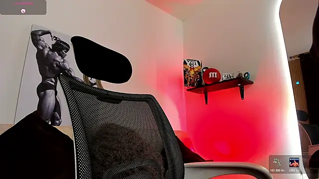 LiamReigns_ webcam