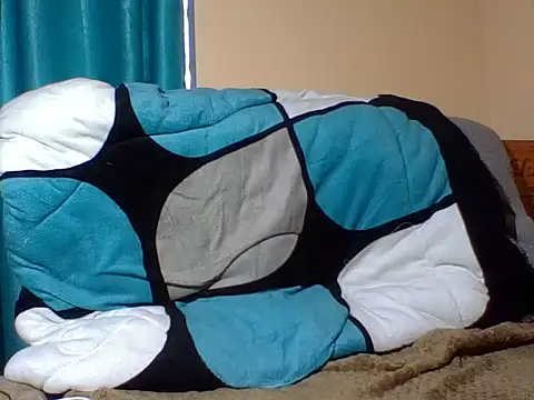 EbonyJuly webcam