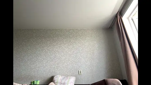 LunarVelvet webcam
