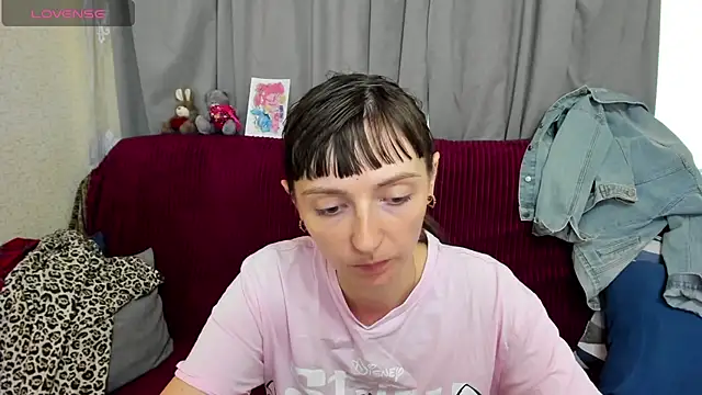TayanaJons live cam on StripChat