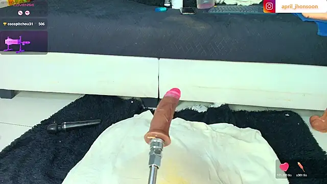 april_jhonsson webcam