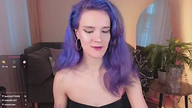 AuraLaunni webcam