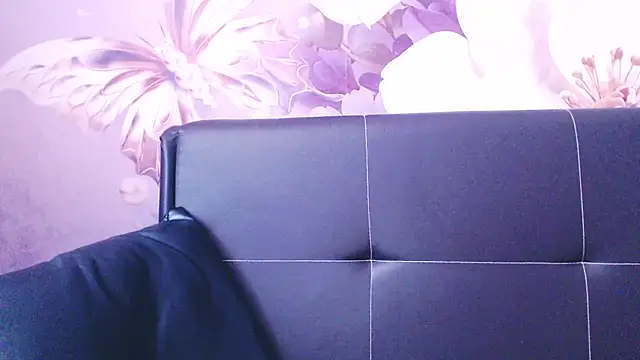 BlondPussy webcam