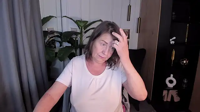 LindaPassionate webcam