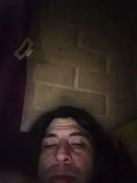 skinblack18 live cam on StripChat