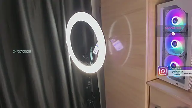 Aprilx1 webcam