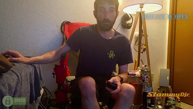 SlammyDjr live cam on StripChat
