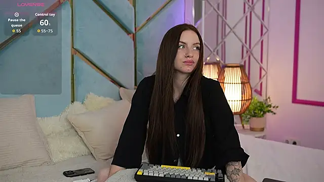 AlexaFleur live cam on StripChat