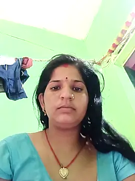 Joohi_Chawla143 live cam on StripChat