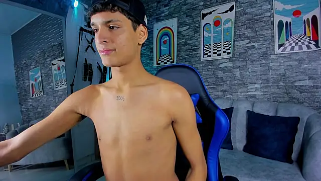 stevensantana1 live cam on StripChat