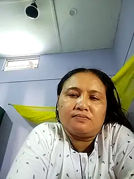 Rashi_bhabi webcam