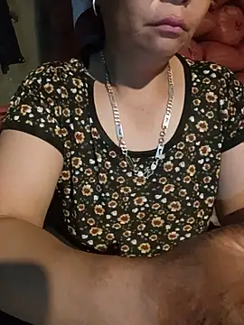 tuyet-nhi webcam