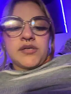 Sophia_Weest99 webcam
