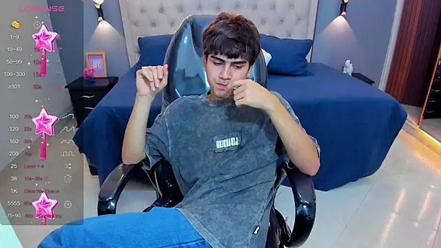 Tommy18__ webcam