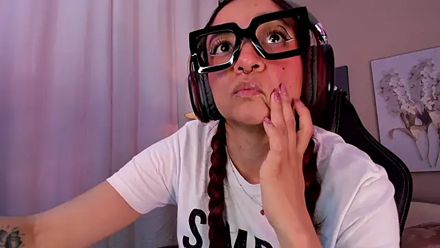 charlotte_bluee webcam