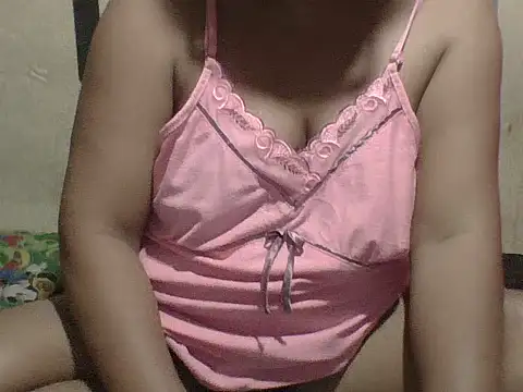 PinayCherry webcam