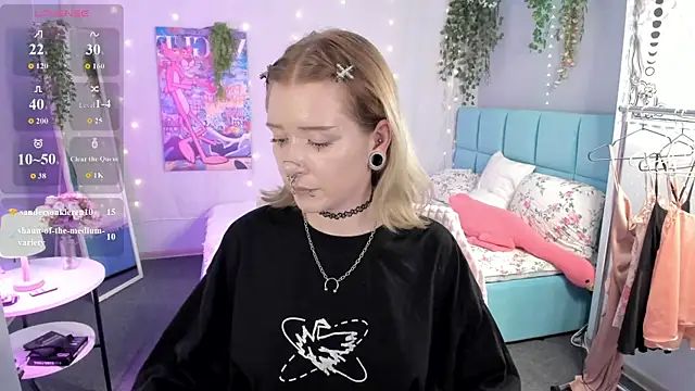 Elira_Vane webcam
