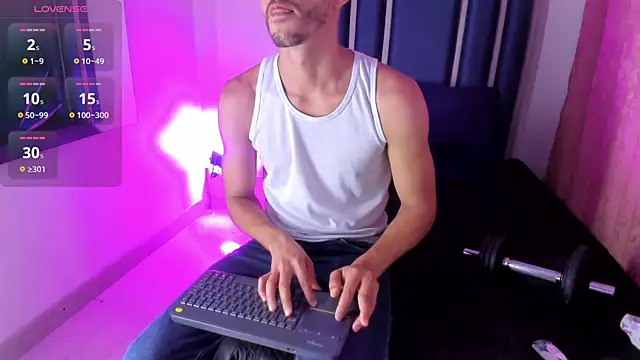 Damiam_23 webcam