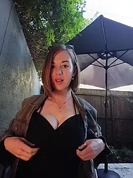 TopsyWilde webcam