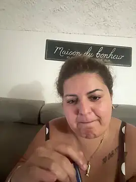 Velvetshadow_48 webcam