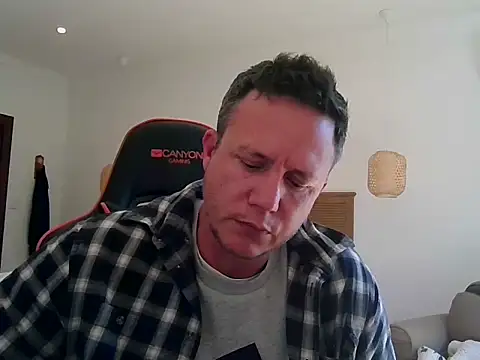 TroyDieselXXX webcam