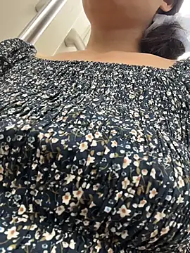 xiaoxiaocheng678 live cam on StripChat