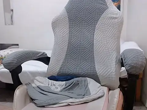 Mistress_Bigcockts webcam