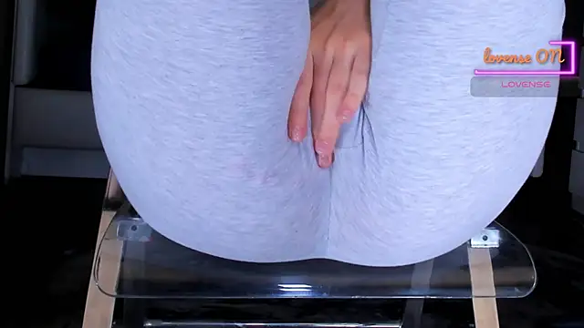 Cameltoe_squirt_inPants webcam
