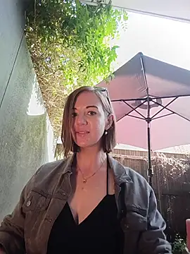 TopsyWilde webcam