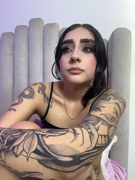 sharlot24 - Sharlot24's free webcam - UK Sex Cams