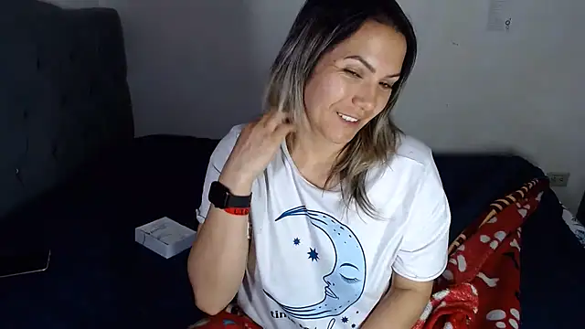 Chantal_hott webcam