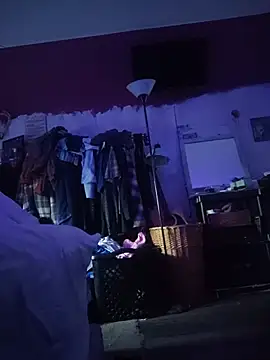 Cummaker69 webcam