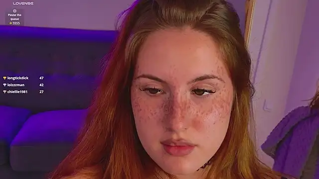 ChloeAster webcam