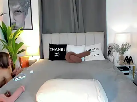 SiennaBlair webcam