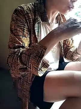 30yearr webcam