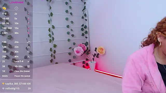 sarabubbie (F young) - Get Naked