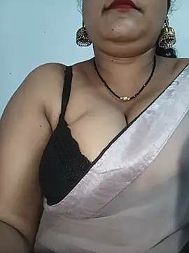 Nyra-23 live cam on StripChat