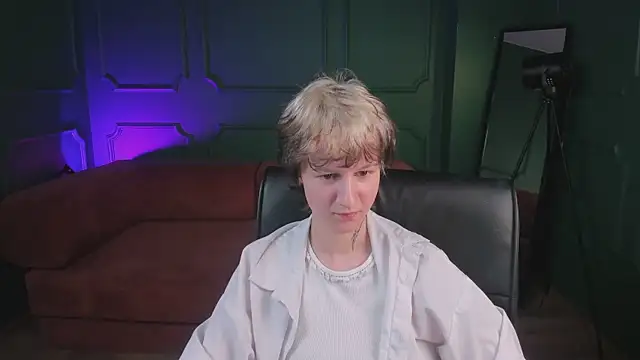 Senpai_Sins webcam