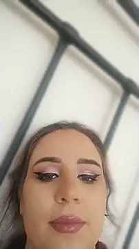 AdelinaJude webcam