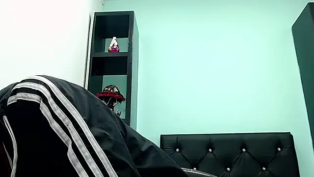 ttimy_x_boy webcam