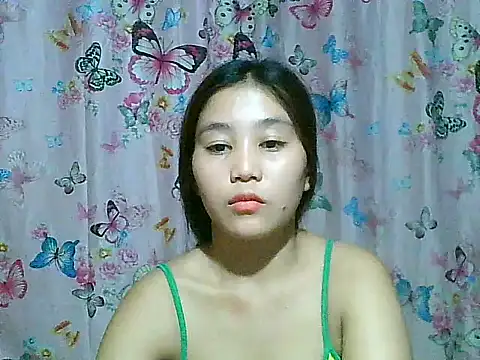SexyAsianPussy4u webcam