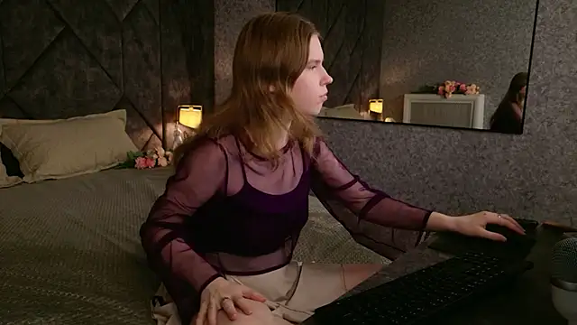 Alida_Brice webcam