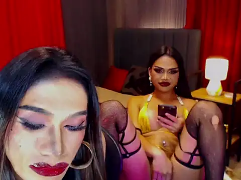 KieraLee webcam