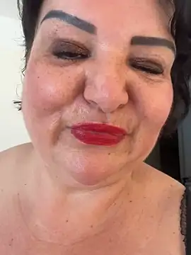 curvymilfmicha webcam