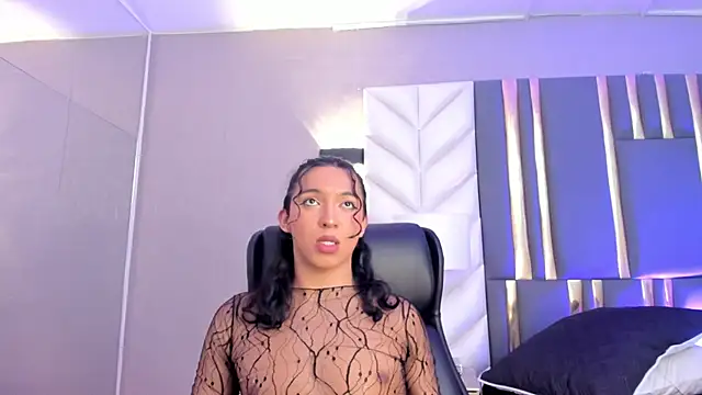 LexyWoods webcam
