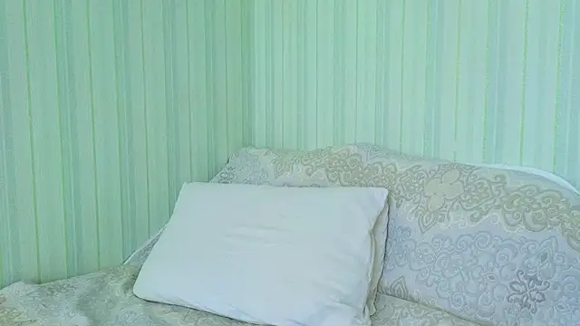 _Lily_ webcam