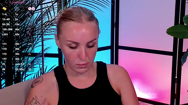 LianaFord webcam