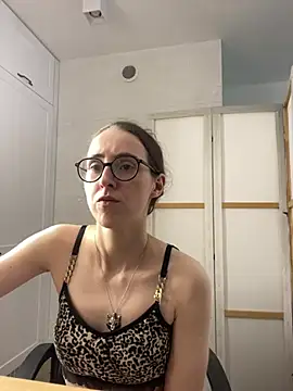 MartiniiSelenna webcam