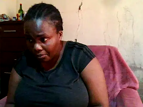 sexybigboobz webcam